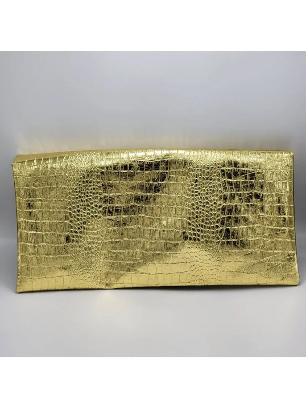 Vintage 80s 90s Mob Wife Gold Crocodile Handbag/Tote with Lucite Handles